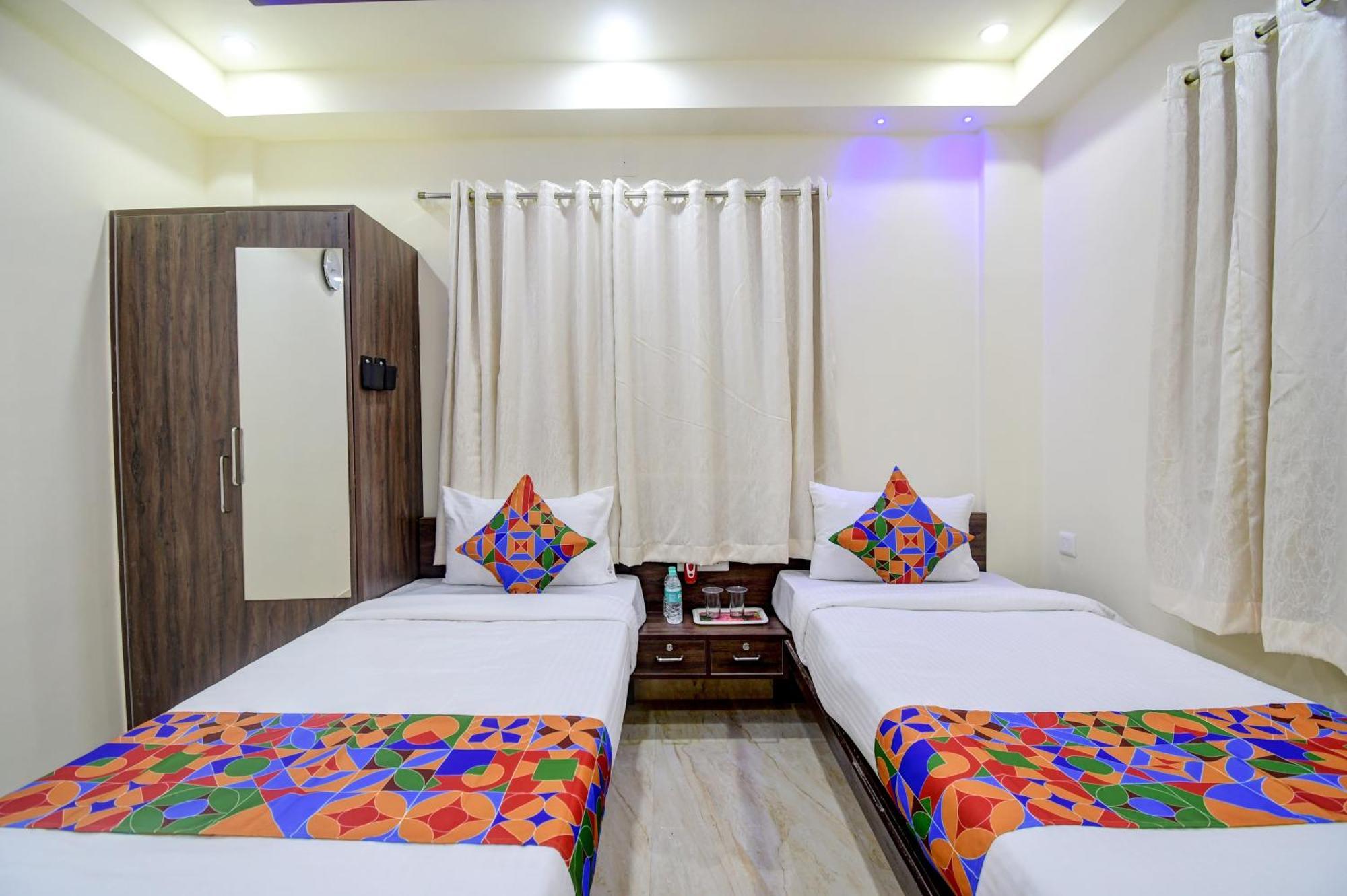 Anchorage Inn Колката Екстериор снимка